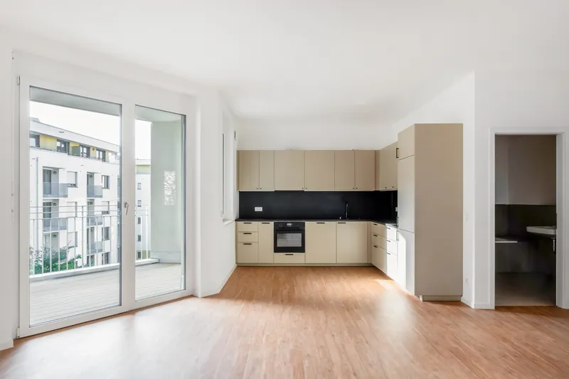 Erstbezug im Neubau: Zeitgemäßer Wohnkomfort im familienfreundlichen Kiez — photo 1